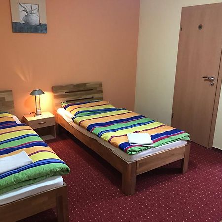 Pension Rialto Staufenberg  Bagian luar foto